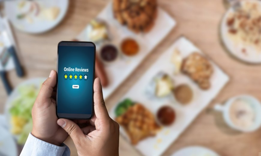 The Importance of Online Reviews for Restaurants and Cafes